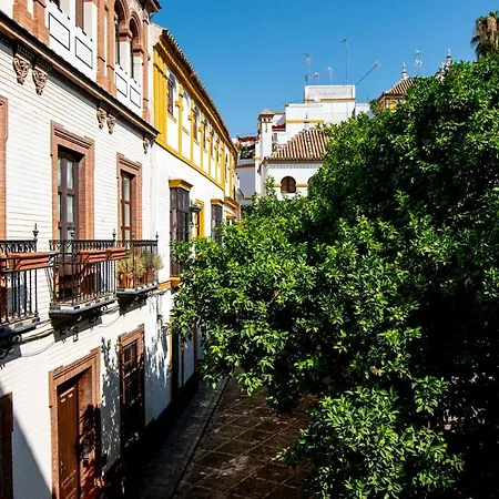 Dona Elvira Suites Cathedral Seville Exterior photo