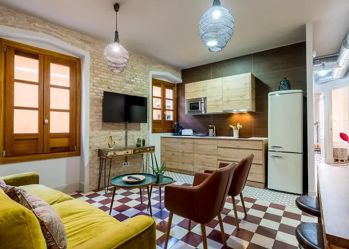 Dona Elvira Suites Cathedral