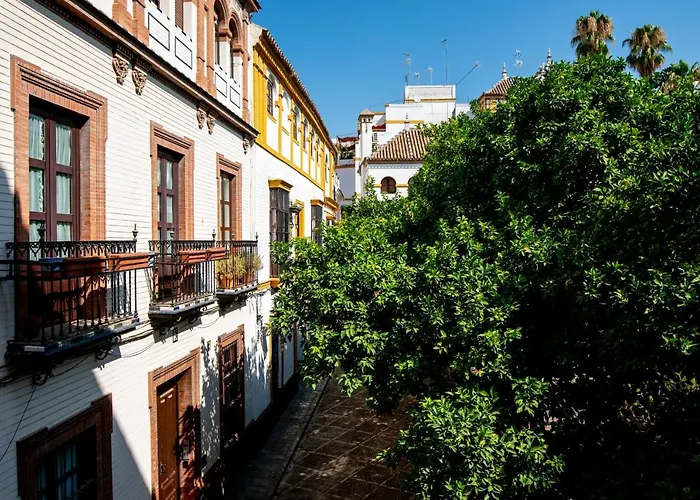 Dona Elvira Suites Cathedral